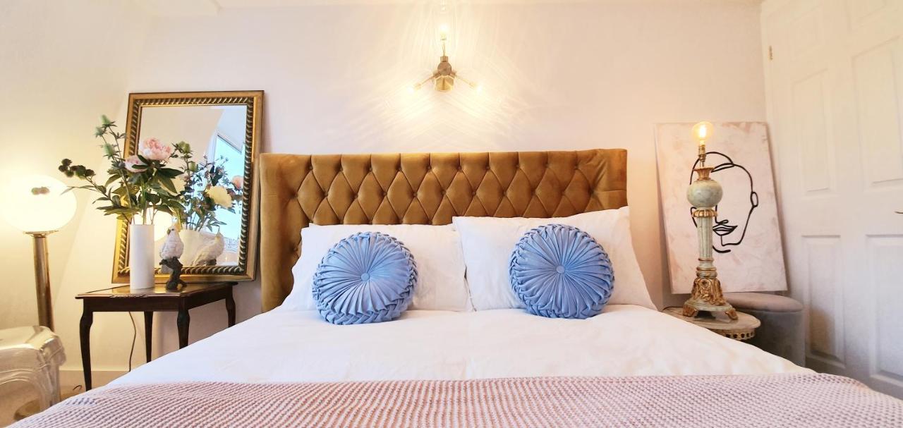 Elegant 5 Bed 4 Bath 'Vogue House' Parisian Style Home Margate Zewnętrze zdjęcie
