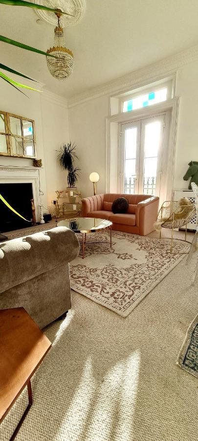 Elegant 5 Bed 4 Bath 'Vogue House' Parisian Style Home Margate Zewnętrze zdjęcie